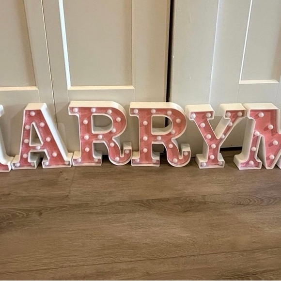 Light-Up 'Marry Me' Sign - Picture 2 of 5
